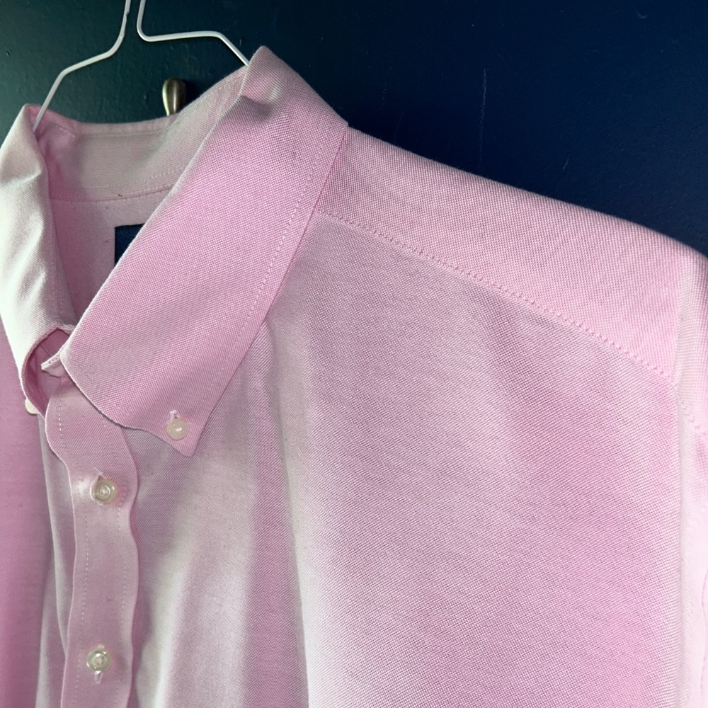 Pink Men’s dress shirt
